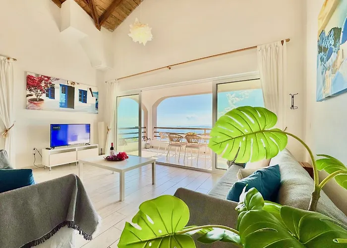 Villa Elysian Hill With Private Pool By Dadovillas
