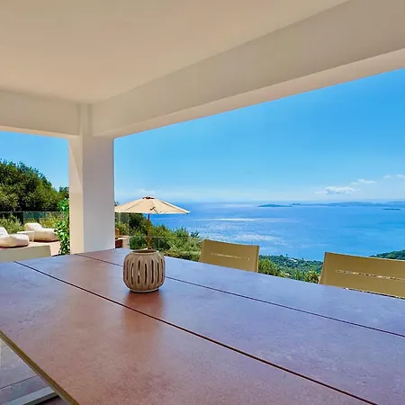 Elysian Hill With Private Pool By Dadovillas