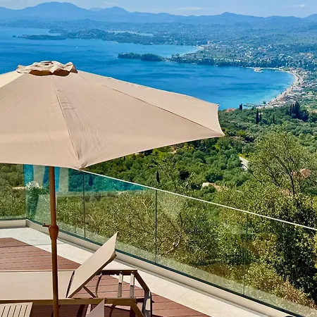 别墅 Elysian Hill With Private Pool By Dadovillas Spartylas