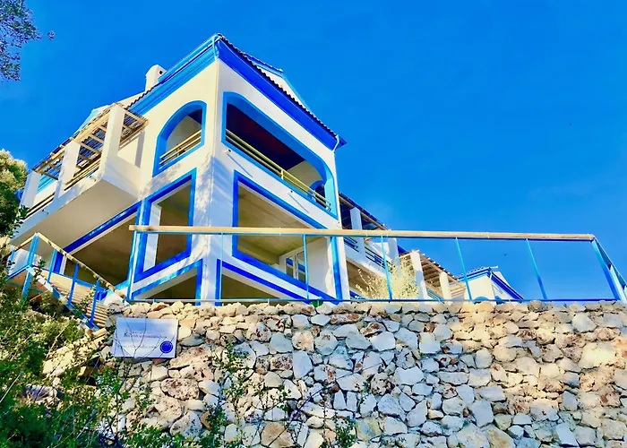 Elysian Hill With Private Pool By Dadovillas Villa *