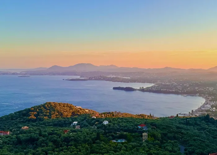 Villa Elysian Hill With Private Pool By Dadovillas Spartylas