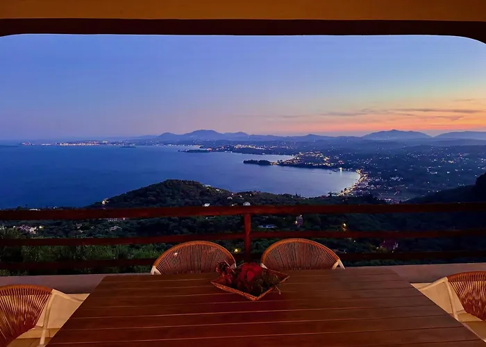 别墅 Elysian Hill With Private Pool By Dadovillas Spartylas