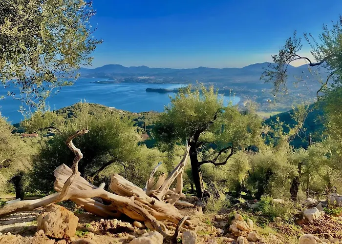 Villa Elysian Hill With Private Pool By Dadovillas Spartylas