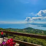 Elysian Hill With Private Pool By Dadovillas Vila Spartylas