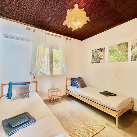 Elysian Hill With Private Pool By Dadovillas * Spartylas