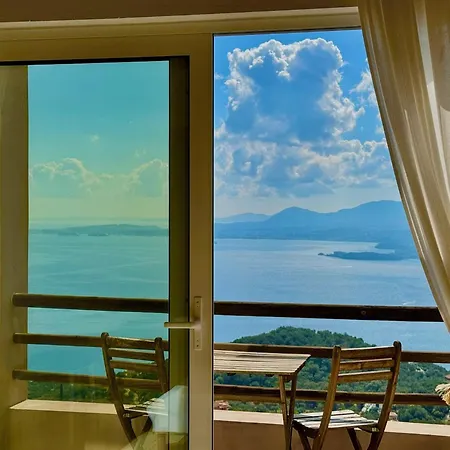 Elysian Hill With Private Pool By Dadovillas *